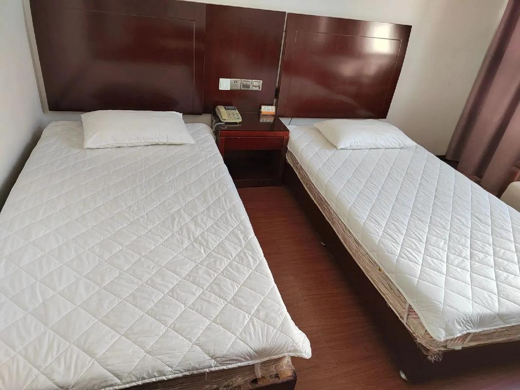 宾馆客房卫生间打扫流程 宾馆客房卫生间打扫流程